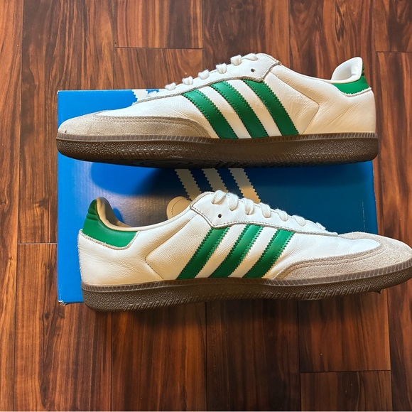 Adidas Samba White and Green Leather Sneakers - Picture 2 of 4